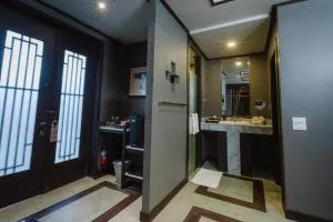 Lunar Mansion - Ban Rong