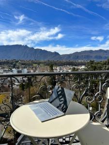 Appartements Studio centre ville, parking, balcon, piscine : photos des chambres