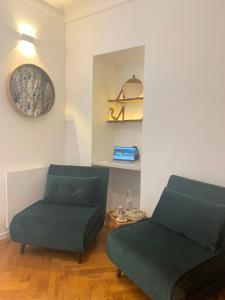 Appartements Studio centre ville, parking, balcon, piscine : photos des chambres