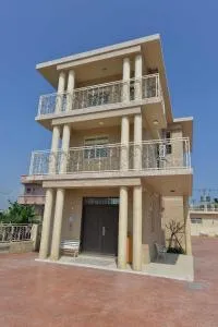 總裁四季一館 - Zhuangwei