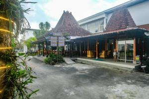 Urbanview Hotel Syariah Astungkara Space Sleman by RedDoorz