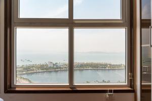 Three-bedroom house with sea view