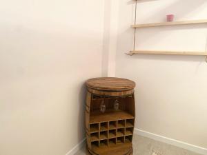 New Yorker 2 bedroom apartment