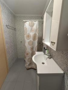 Kamenos Pyrgos Apartments 3