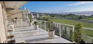 MARGATE, UVONGO CHALETS No 2