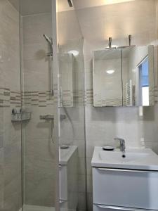 Appartements Julie-s House Paris 20 : photos des chambres