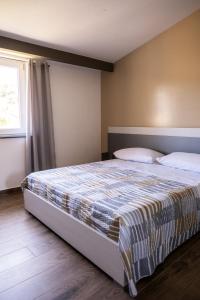 Dreibettzimmer mit eigenem Bad