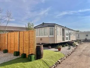 Atlas 2 Bedroom Caravan, Glasgow - Uddingston