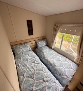 4-Bedroom Cosalt Located in Uddingston, Glasgow at Maryville Caravan Site