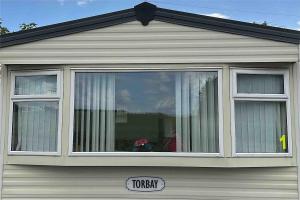 4-Bedroom Cosalt Located in Uddingston, Glasgow at Maryville Caravan Site