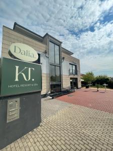 K&T Estates Resort & Spa, Frankfurt