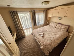 2 Bedroom Caravan Located in Uddingston, Glasgow at Maryville Caravan Site