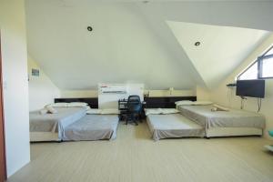 Spacious Family Home in Crosswinds Tagaytay