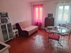 Appartements T2 La Treille avec exterieur non attenant : photos des chambres