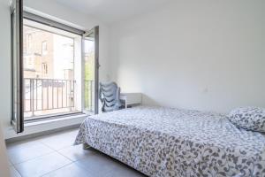 Liège 3 Bedroom Apartment, Quiet and Central