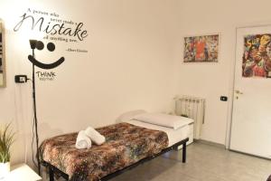 Banksy house in Rome intero appartamento