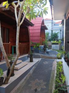 Kubu Telaga Guest House
