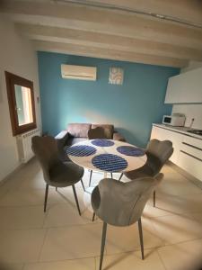 Elenas Home piano secondo