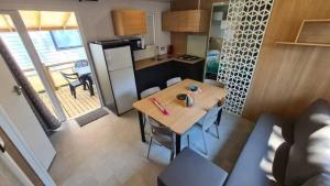 Campings Camping 3 etoiles - Piscine - ccbaefg : photos des chambres