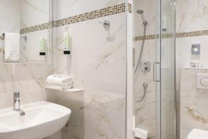 Hotels Best Western Hotel des Orangers Cannes : photos des chambres