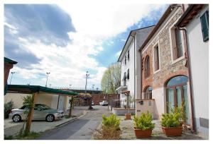 Casa al Fienile, Charming Loft just 500 m from Lucca s Centre