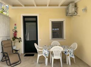 Sperlonga Apartments - Discesa privata al mare!
