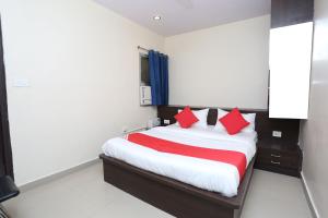 Super Collection O R K International Near Gautam Buddha Park