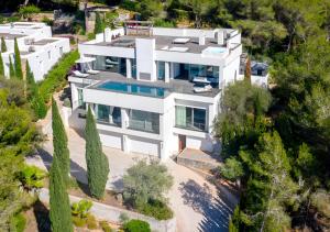 La Perla de Ibiza - 4hvězdičkové hotely ve městě Santa Eularia des Riu