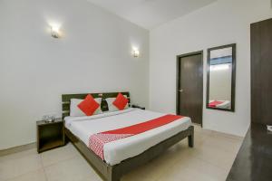 Hotel O Dream View Near Omaxe Celebration Mall - Hotele, Gurgaon