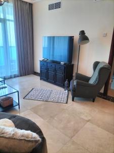 Sunset Beach View 3 Bedroom Duplex Apartment