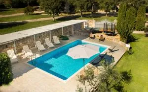 Apartments with Pool Villa Fjord - Matohanci