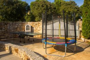 Apartments with Pool Villa Fjord