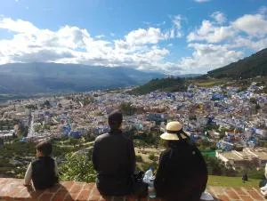 Blue House Town - Izilane