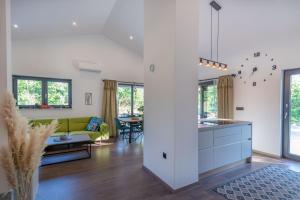 Villa Shanti, a luxurious and modern Villa surrounded by nature