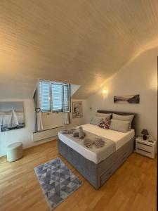 Indys Beach Apartments