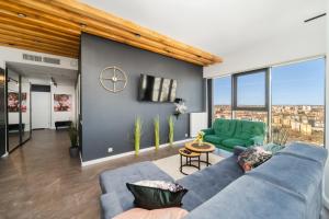 ANS Hanza Tower Apartment - 22nd floor with city view, swimming pool, sauna, jacuzzi, viewing terrace