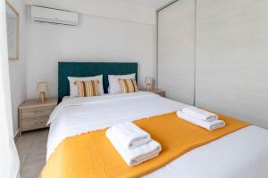 Modern spacious apartment located in Piraeus (B8)