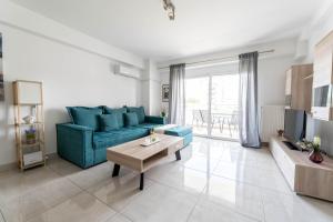 Modern spacious apartment located in Piraeus (B8)