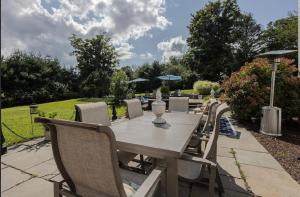 Luxury Estate Elegant Private The White Lion Manor
