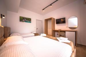 Hotel Perla Ksamil