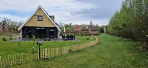 Villa Meidoorn - 4 personen - Vakantiepark De Kremmer - Eext