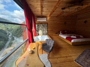 Göl manzaralı suit İhvan suit otel