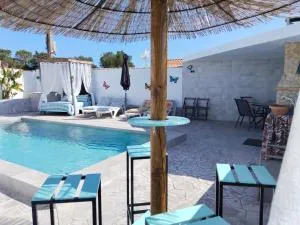 LAS TRES ROSAS - La Muela