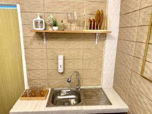 Studio type near EVMC good for 2