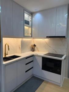 Yassis Suite 2BR Luxury Unit in Grass Residence