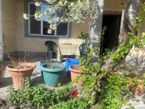 Guest House Lyudmila - Vedi