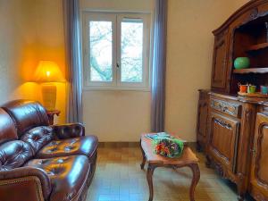Appartements Chez Tata Malou - Maison avec jardin, cour fermee, proche toutes commodites : photos des chambres