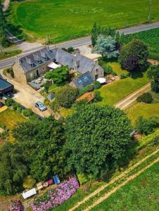 Maisons de vacances Le grand gite de St Nicolas, la campagne a 5 min de la mer : photos des chambres