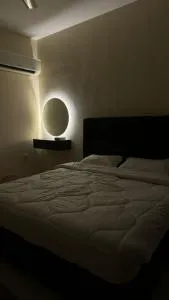 Satheesh - Ghursheba