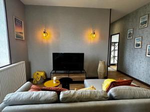 Maison confortable à Saint-Pierre-du-Mont avec jardin